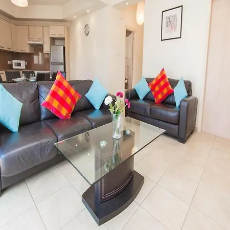 Oceanview Luxury 175 Pernera